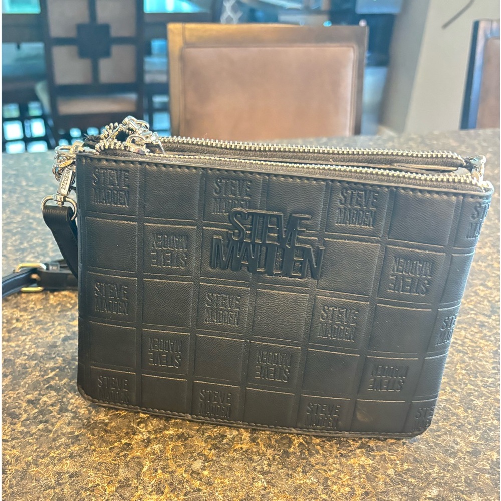 Steve Madden Purse: Black/Silver